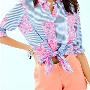 🛍 Lilly Pulitzer Seaview Button-Down Pineapples